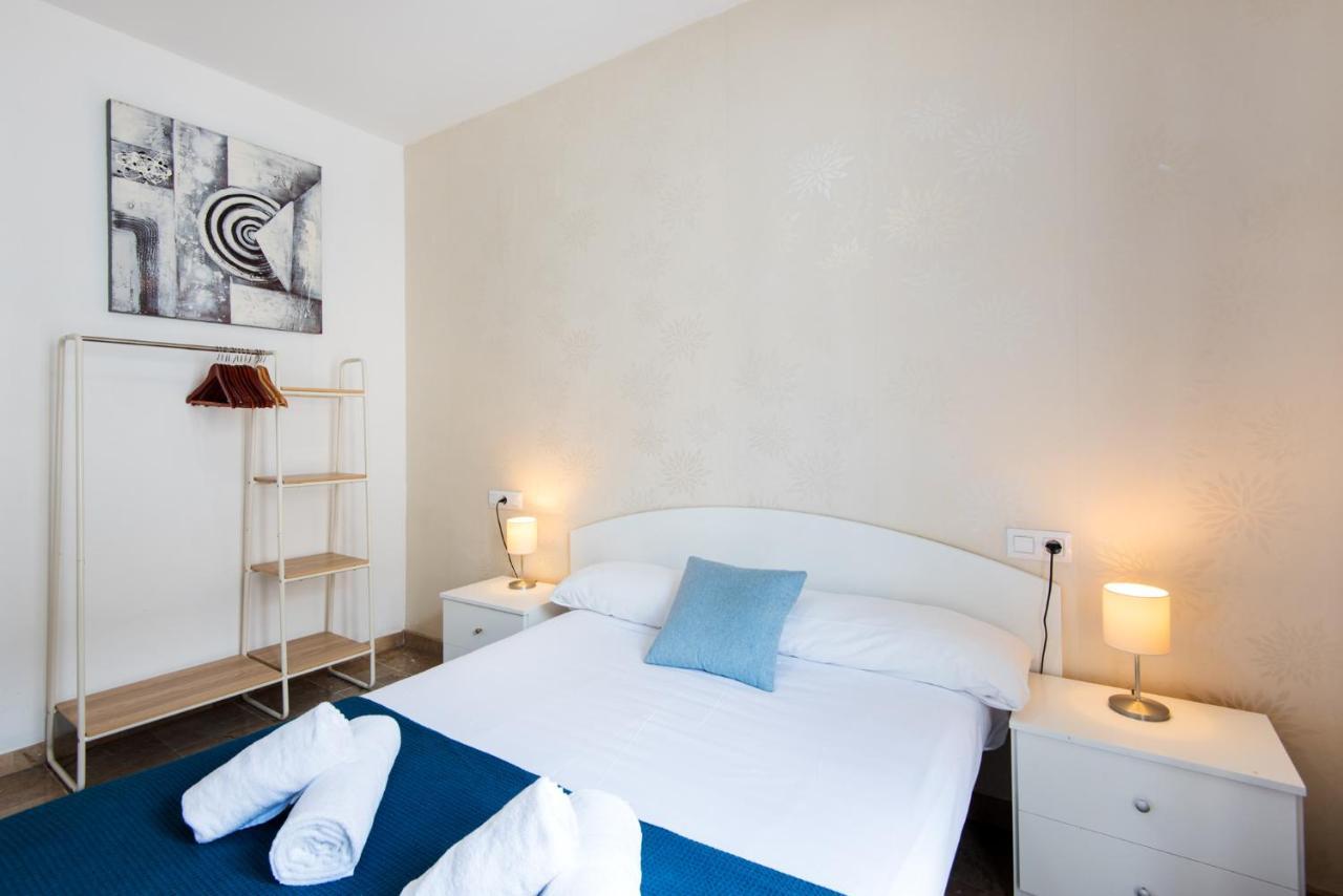 Center Apartment 2Bed 2B Aircon Wif And Parking Free Malaga Exterior photo