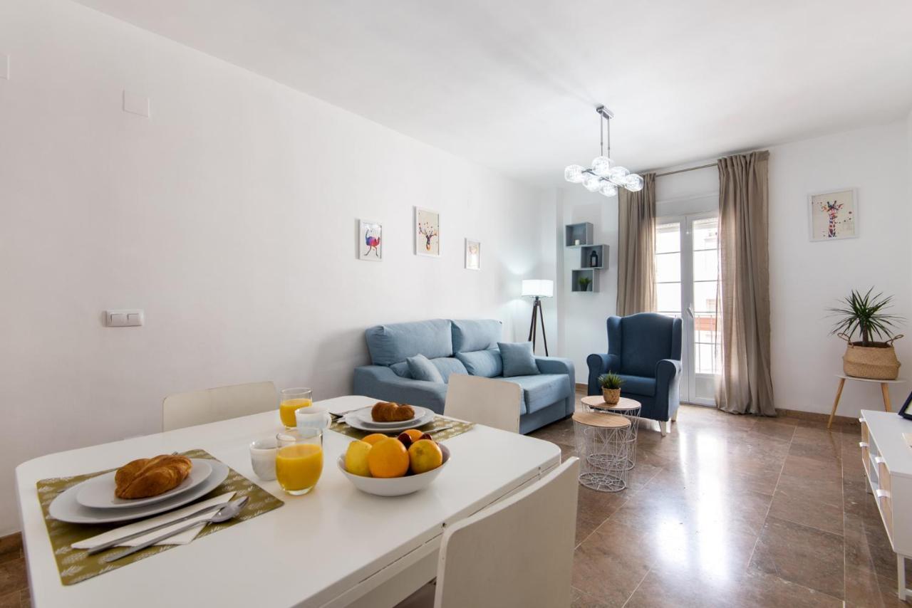 Center Apartment 2Bed 2B Aircon Wif And Parking Free Malaga Exterior photo