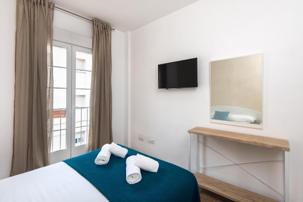 Center Apartment 2Bed 2B Aircon Wif And Parking Free Malaga Exterior photo