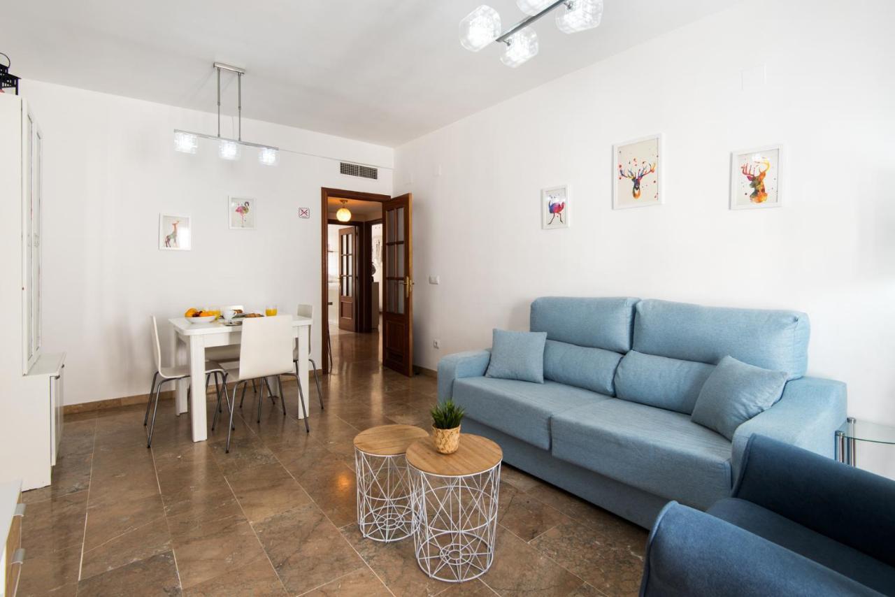 Center Apartment 2Bed 2B Aircon Wif And Parking Free Malaga Exterior photo